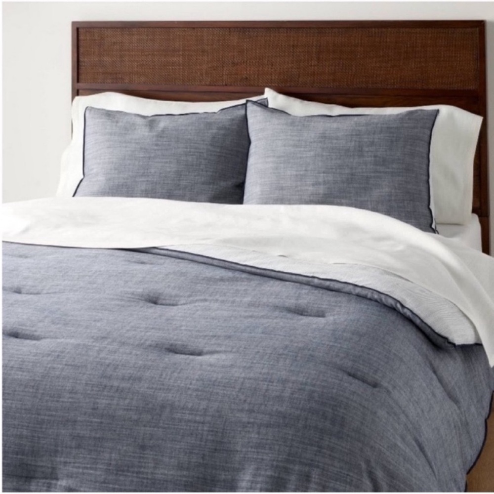 NWT 3pc KING Reversible Comforter Set W/ Shams Blue Hearth & Hand with Magnolia